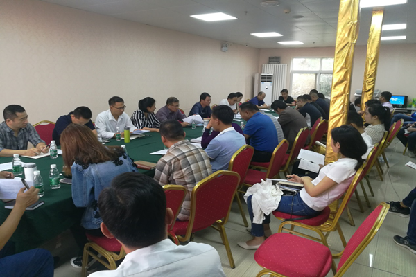 拼搏在线官网-拼搏(中国)
召开西站路道路工程结算审计动员大会