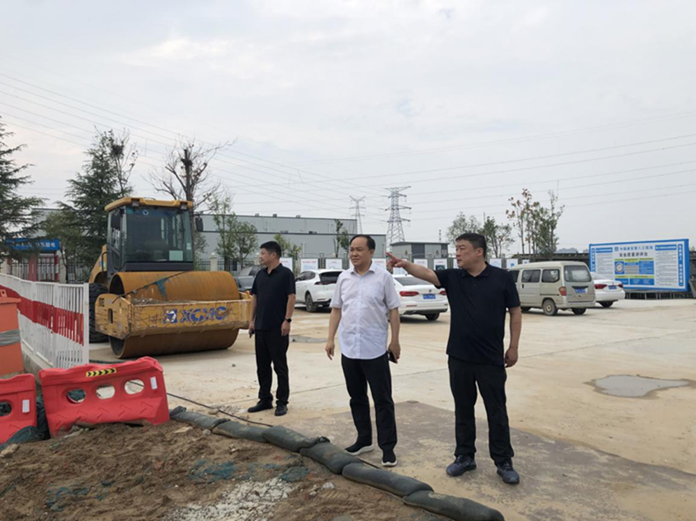 拼搏在线官网-拼搏(中国)
党委委员、副总经理张岩到侯寨新镇区安置区调研项目建设工作